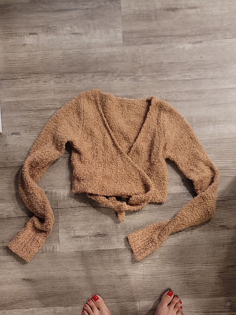 Skims Cozy Cropped Wrap Sweater in Camel
